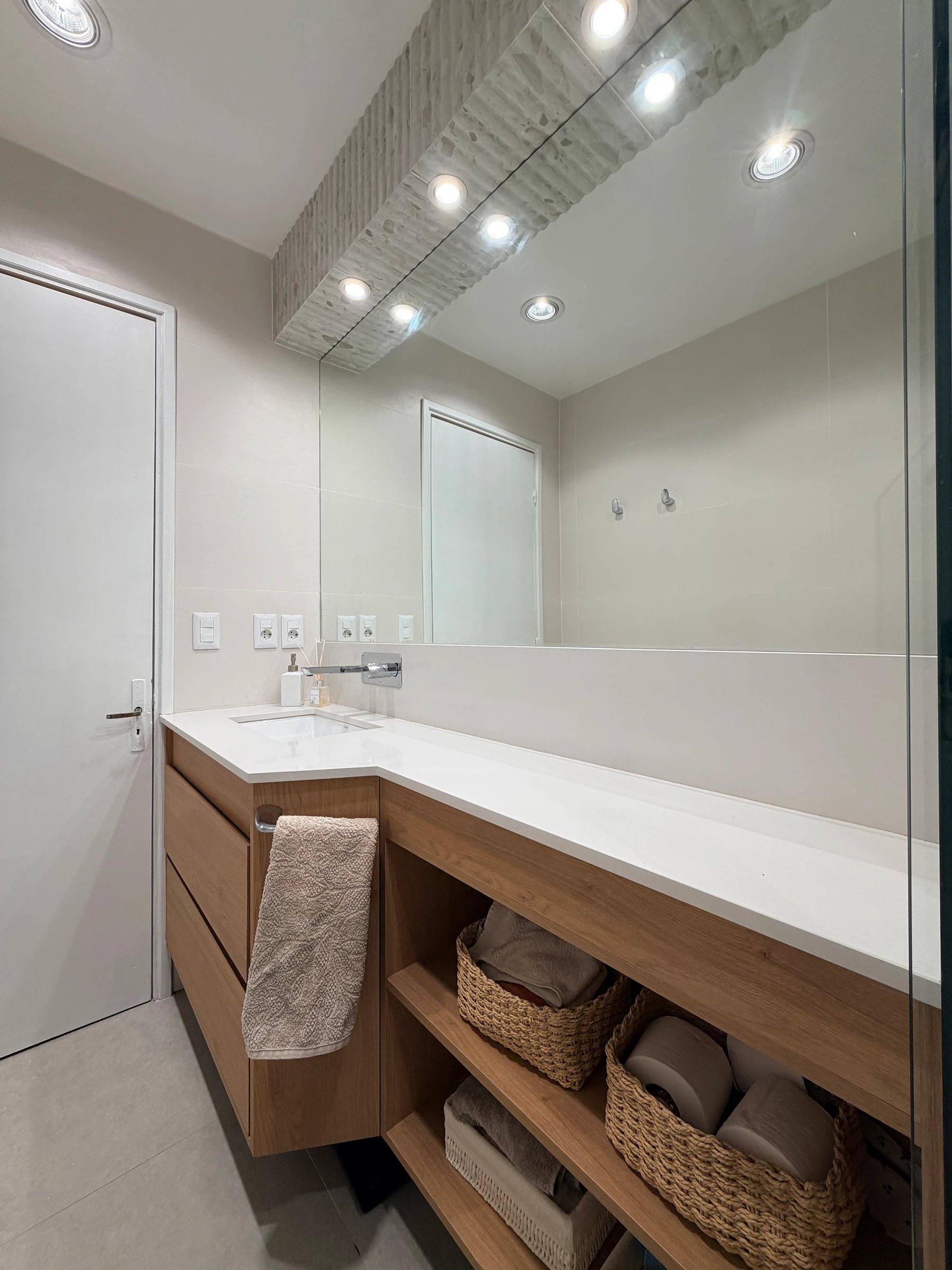 Baño Relieve — imagen 12