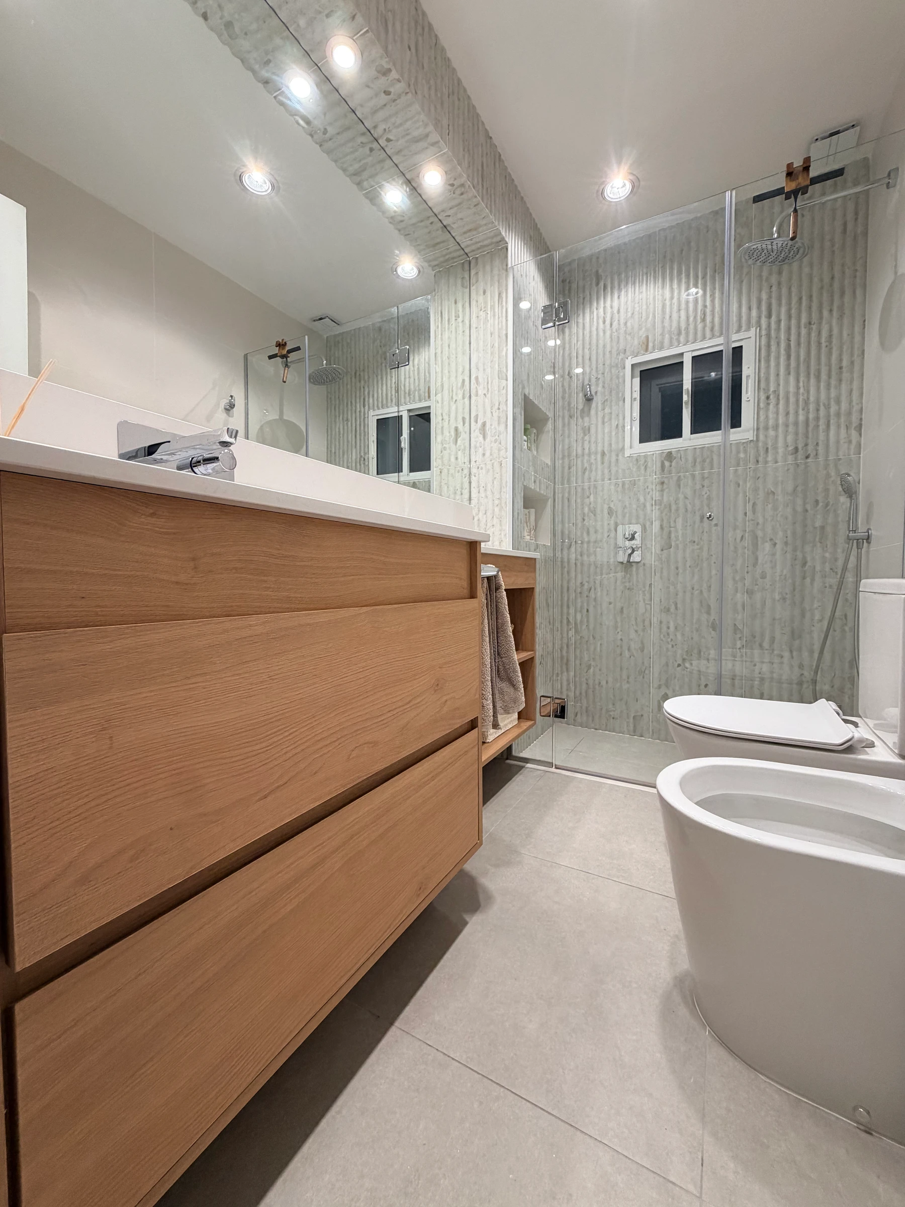 Baño Relieve — imagen 14
