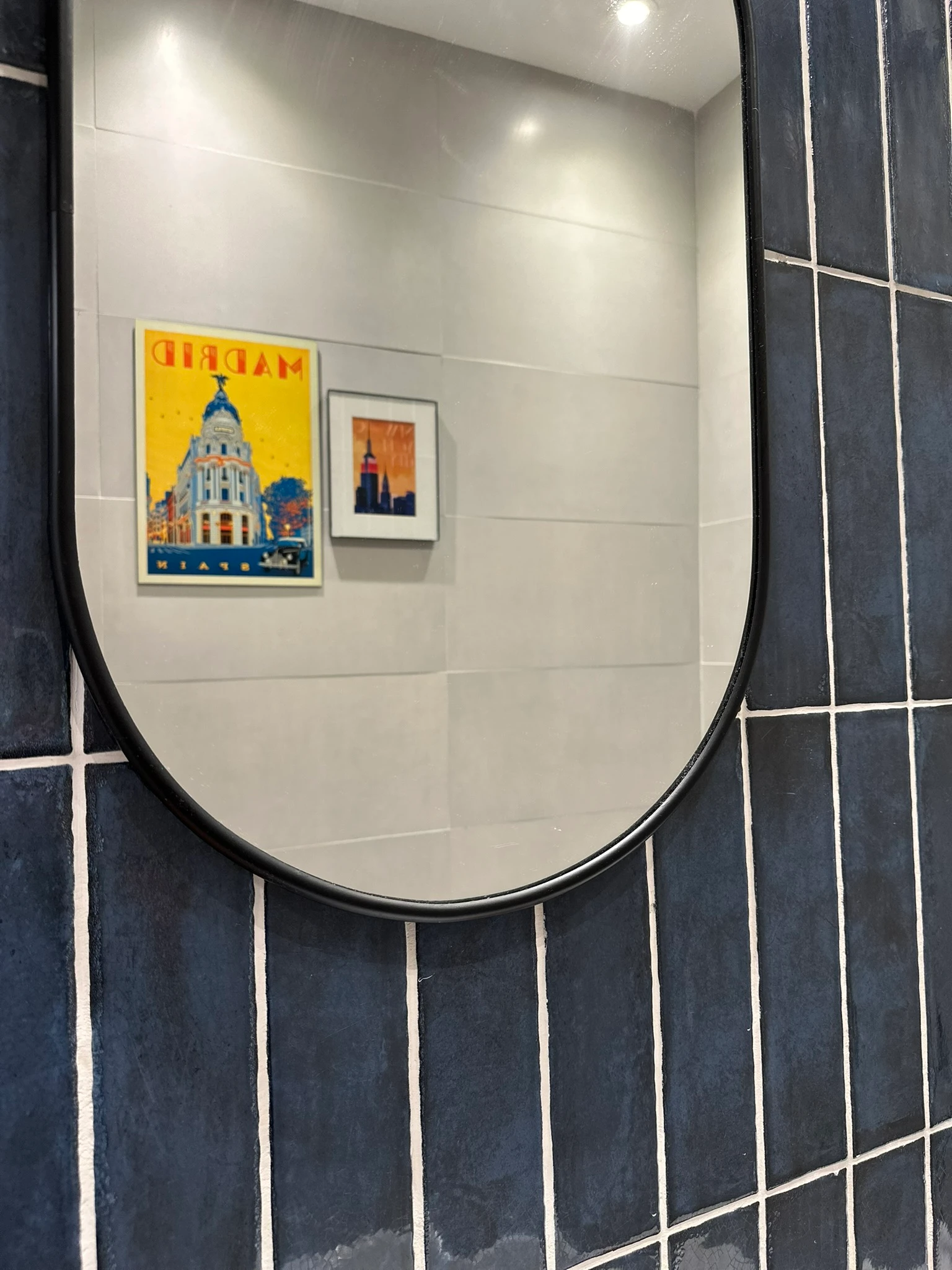 Baño Azul Profundo — imagen 7
