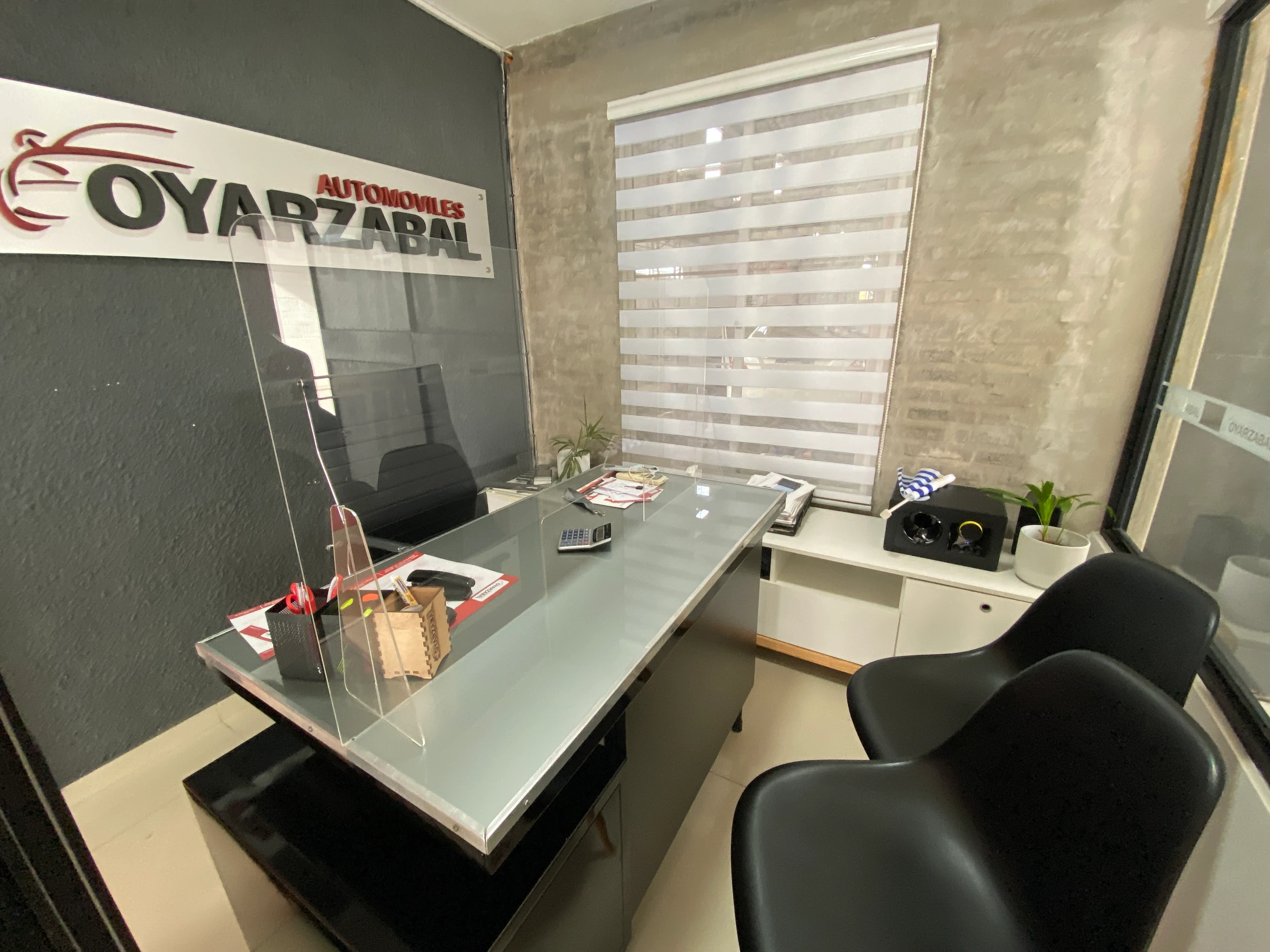 AUTOMOTORA OYARZABAL — imagen 2