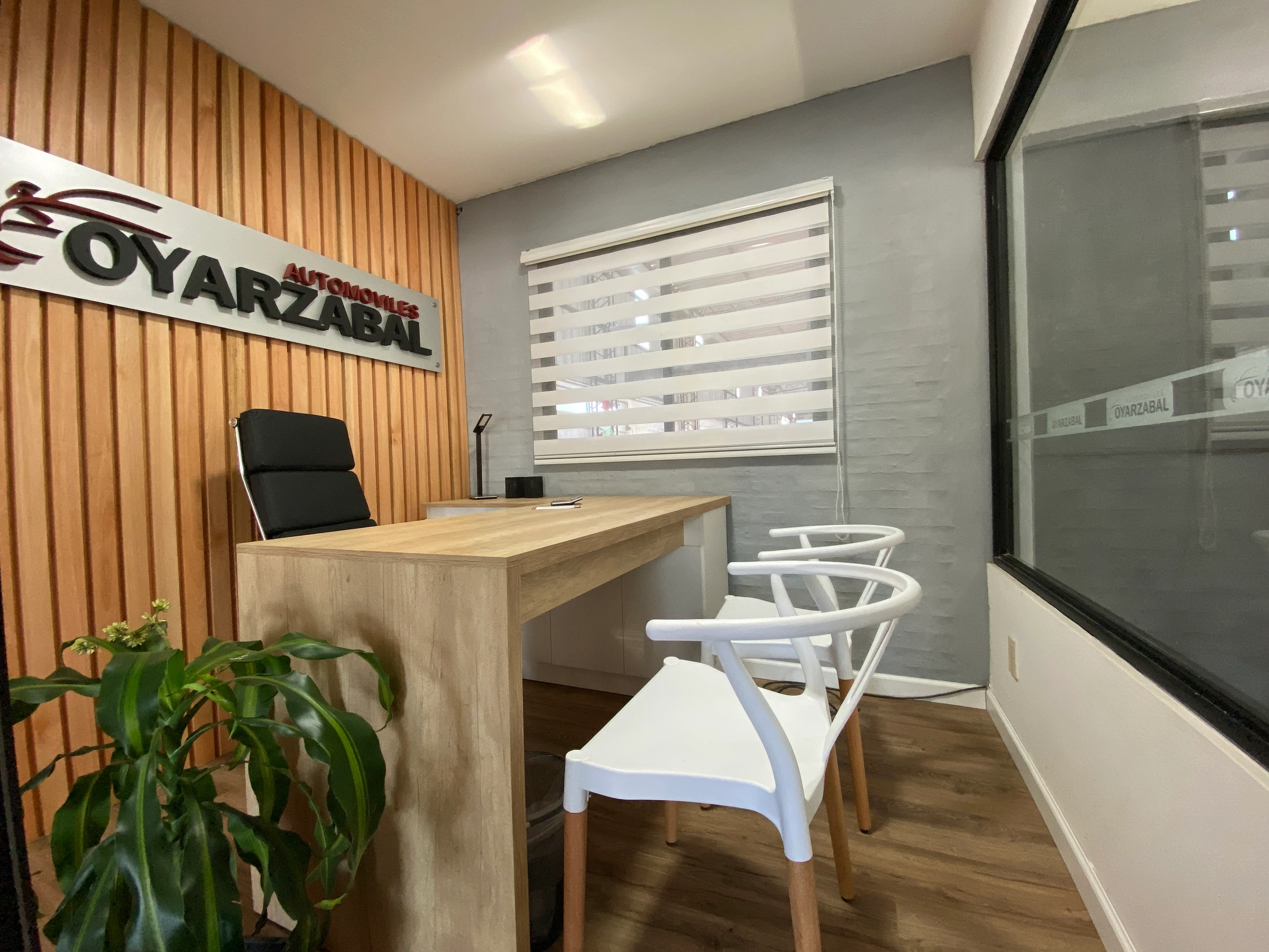 AUTOMOTORA OYARZABAL — imagen 8